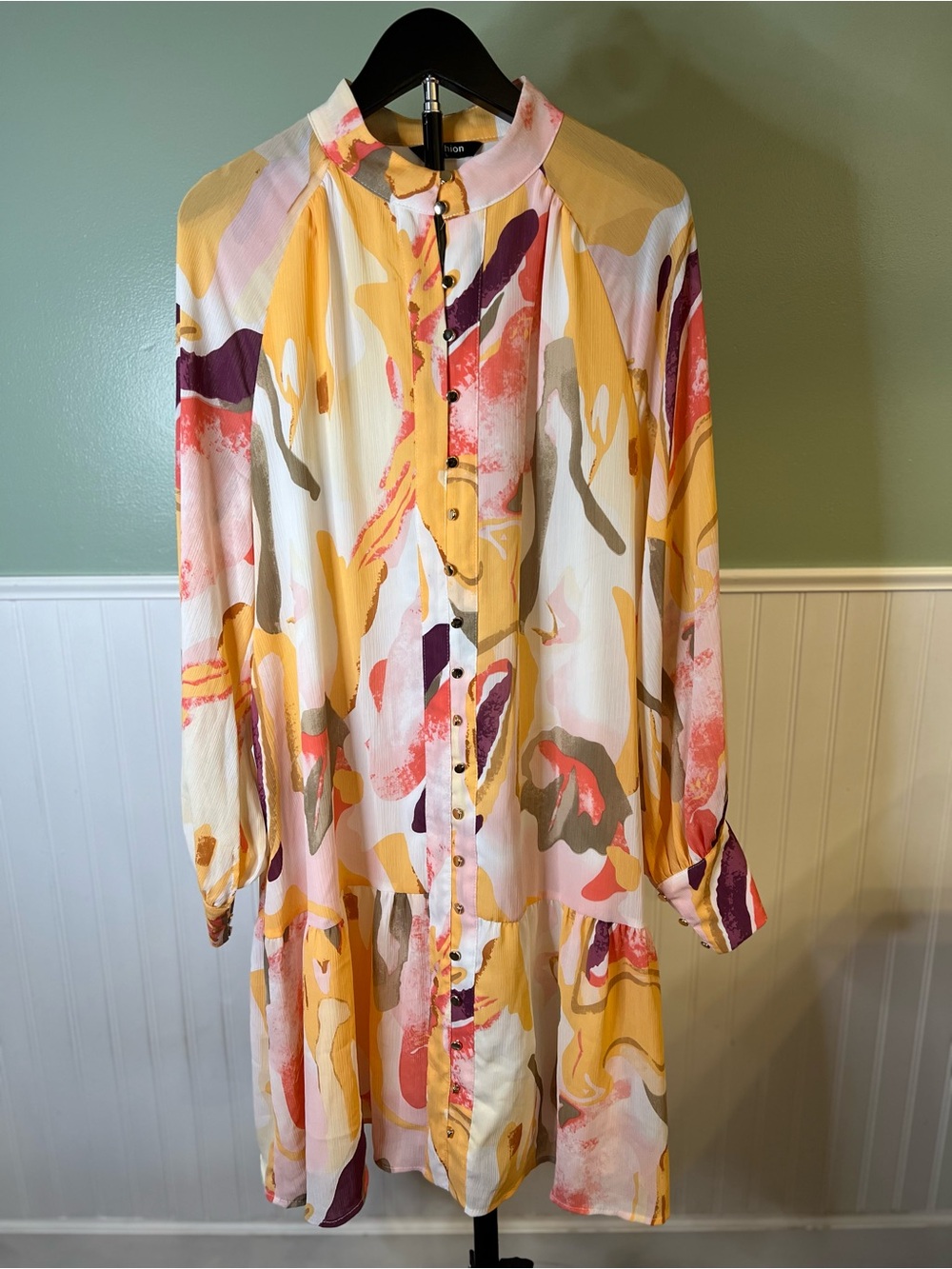Fashion Yellow Multi Abstract-Print Long-Sleeve Sheer Button Dress. Size L